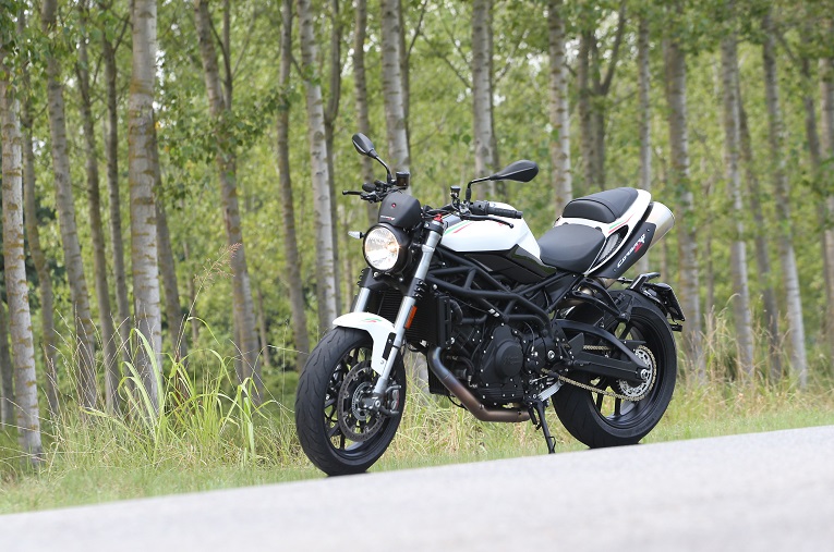 Autjann, propietaria de Moto Morini, anuncia la venta del 100% de la compañía a un grupo chino 1 motomorinicorsaro1200zt10