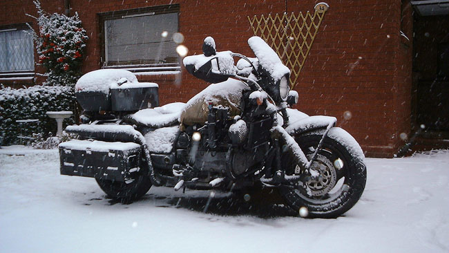 ¿No usas tu moto en invierno? Hibérnala para que esté a punto 1 motonieve