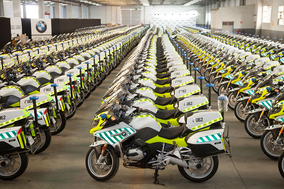 La Guardia Civil actualiza su flota de motos con 291 BMW R 1200 RT