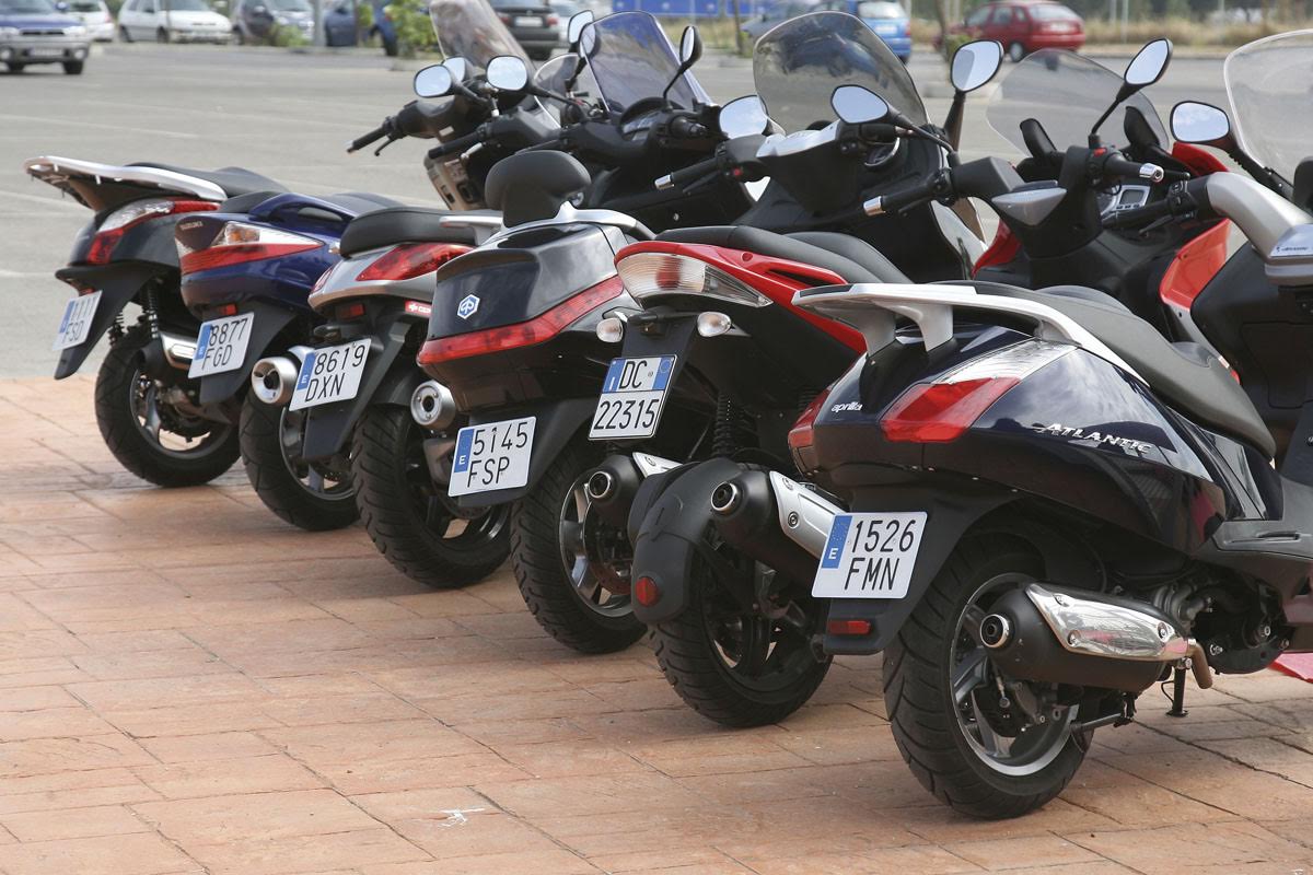 El Ayuntamiento de Madrid multa a las motos aparcadas en las aceras de Gran Vía 8 multasmotosaparcamientogranvia