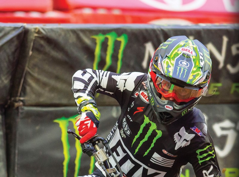 BELL aterriza en España con su nueva gama de cascos de moto off road 4 ndpbihrbelloffroad01 1
