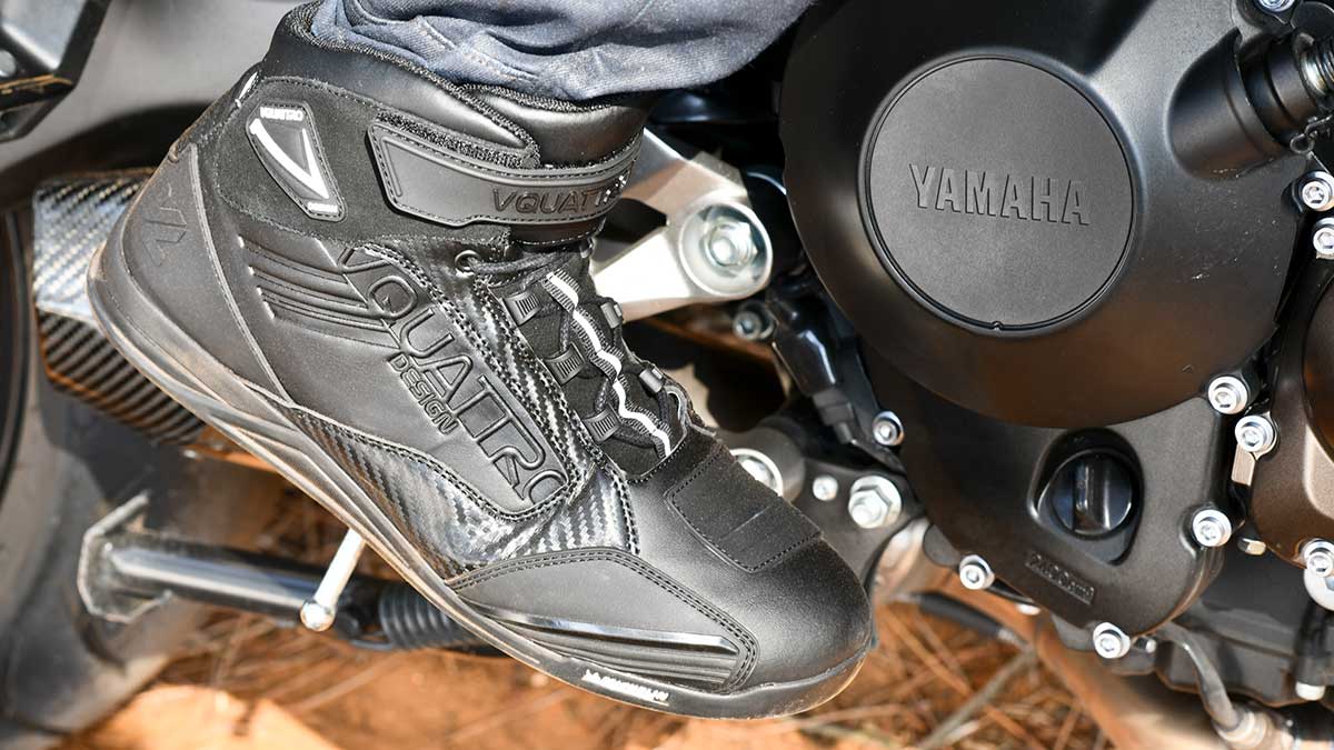 Vquattro SBK. Botas para los siete días de la semana 1 ndpvquattrosbk