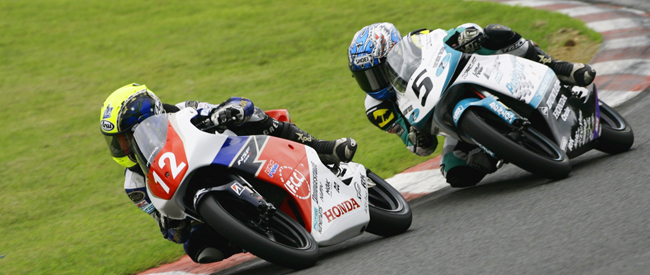 La Honda NSF 250 ya gana carreras 1 nsf