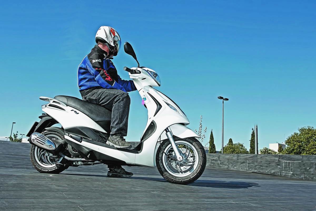 Piaggio New Fly 125 3v