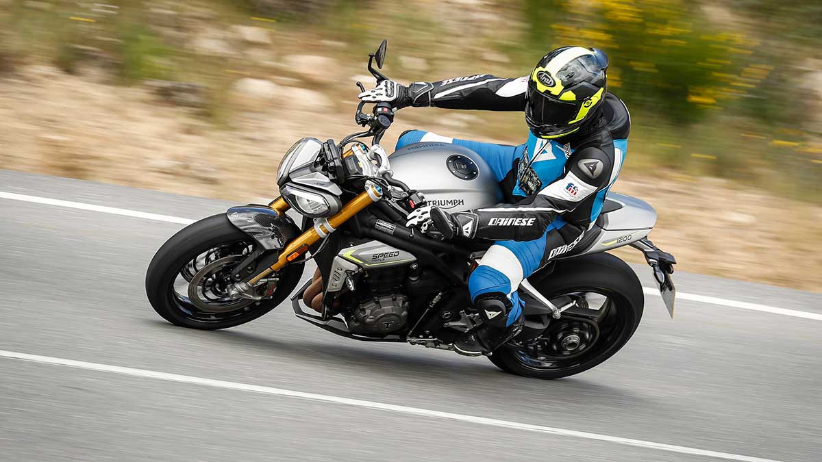 Triumph Speed Triple 1200 RS - 2021 - Directomotor