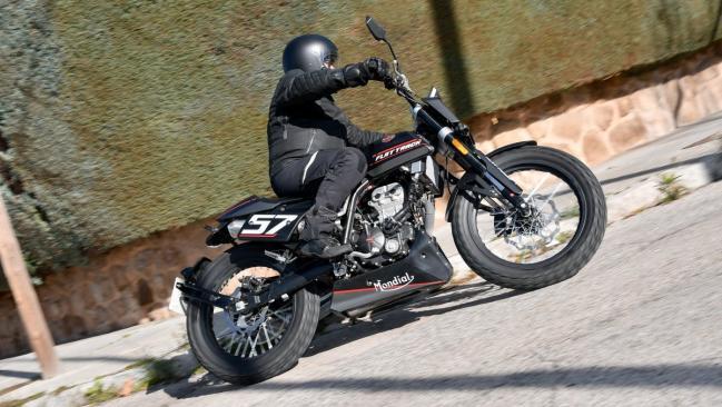 Prueba F.B. Mondial Flat Track 125