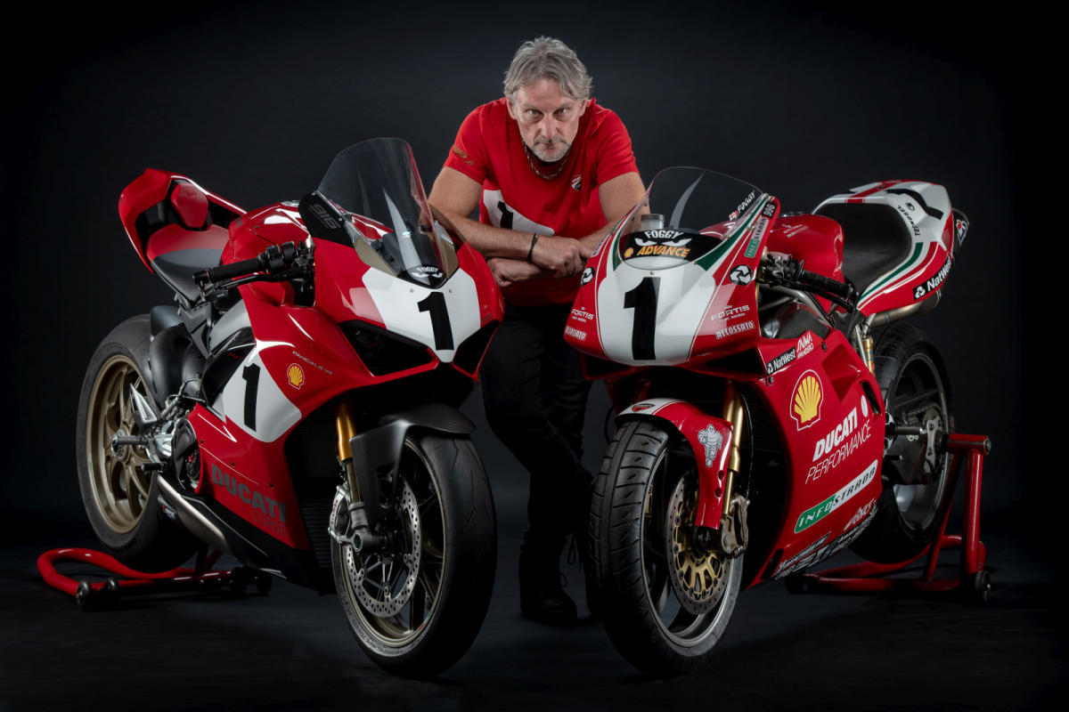 Fotos Ducati Panigale V4 25°Anniversario 916