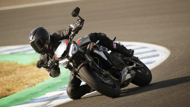 Fotos: Triumph Street Triple RS 2020 8 preview 114e100112e71