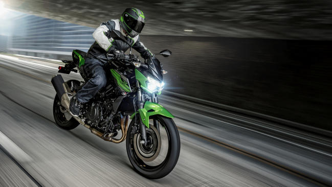 Kawasaki Z 400, novedad en el Salón de Milán EICMA 2018