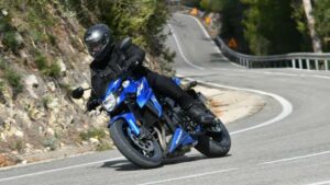 Fotos de la Suzuki GSX-S 750 A2