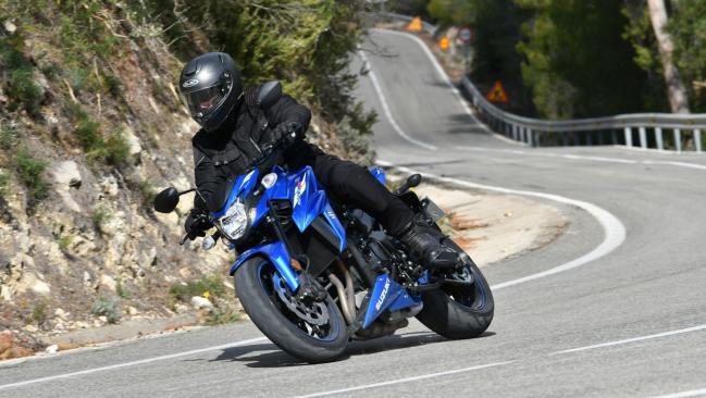 Fotos de la Suzuki GSX-S 750 A2 1 preview 29a2b81266352