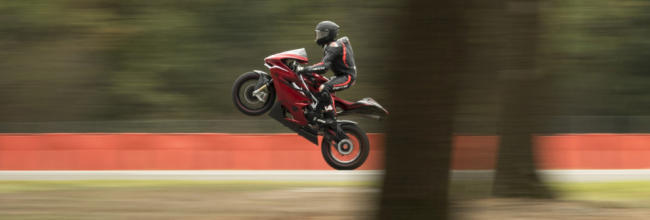 Fotos de la MV Agusta F4 LH44 1 MV Agusta F4 LH44, el resultado de una nueva alianza con Lewis Hamilton
