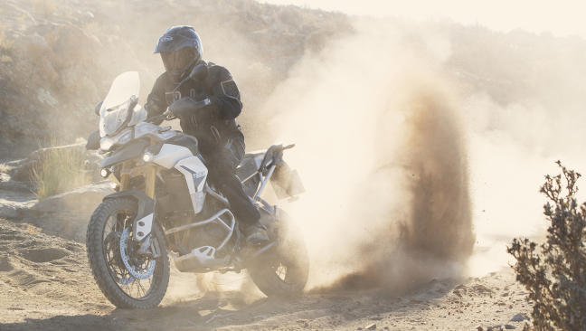 Triumph Tiger 900: su nueva trail intermedia