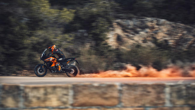 Fotos: 37 motos y scooters nuevos más en 2021 1 37 motos y scooters nuevos más en 2021 (Y YA VAN 126)