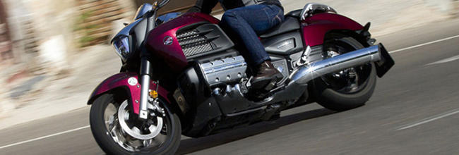 Prueba Honda Gold Wing F6C: desmesura descomunal