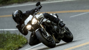 Fotos de las Triumph Speed Triple S y RS