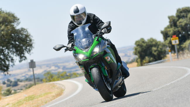 Prueba Kawasaki Z 1000 SX: Tan sport como turismo