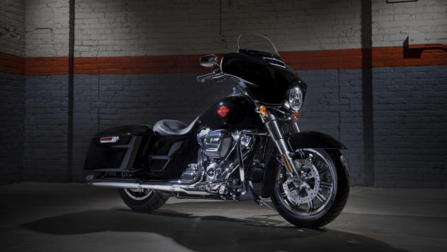 Harley-Davidson Electra Glide Standard: un guiño más a las raíces de la marca