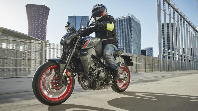 Prueba Yamaha MT-09:  La atracción del lado oscuro