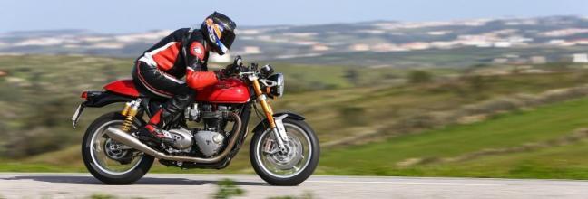 Prueba Triumph Thruxton 2016 1 Prueba Triumph Bonneville Thruxton 2016: La herencia