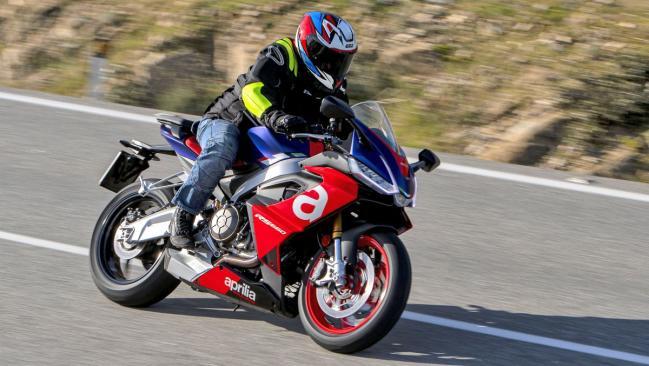 Prueba Aprilia RS 660 1 Prueba Aprilia RS 660: Terminator T-1000