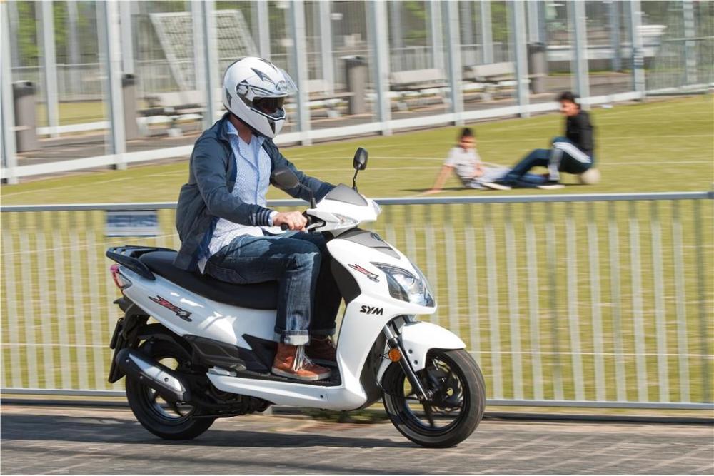 Los scooter 125 cc con más descuento del mercado