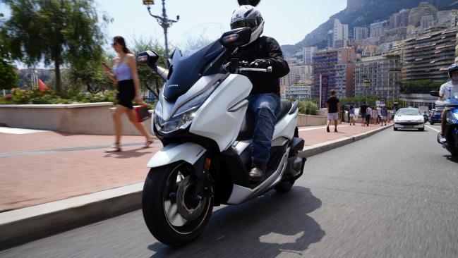 Fotos de la prueba del Honda Forza 300 1 Prueba Honda Forza 300: Súper fuerza