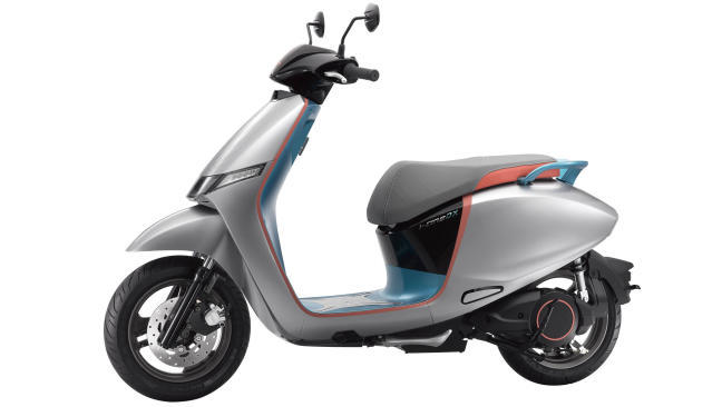 KYMCO i-One Smart Scooter: el vehículo para Ionex