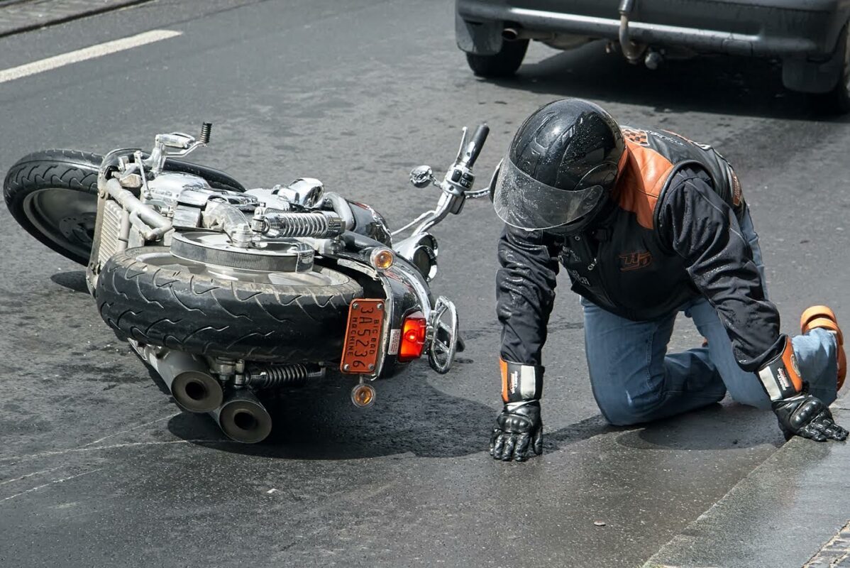 Qué hacer si tienes un accidente con tu moto o scooter 1 quehacertrasaccidentedemoto