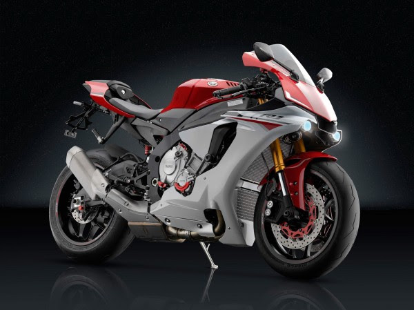 Rizoma presenta su gama de accesorios para la Yamaha YZF-R1 1 rizomayamaha