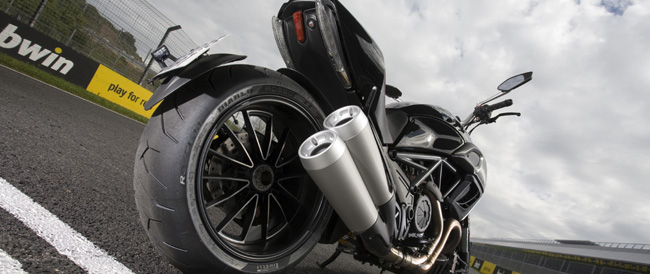 Nueva Pirelli Diablo II 1 rosso