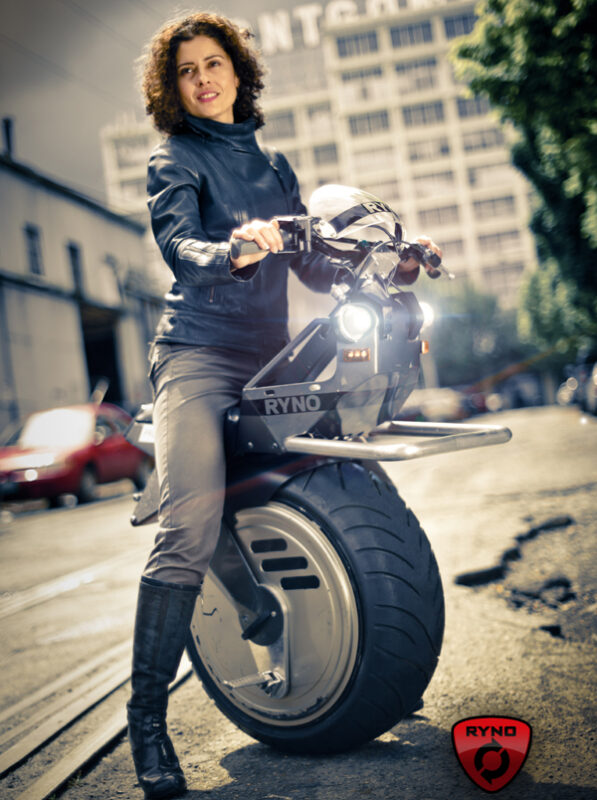 Rhyno, la moto eléctrica con una sola rueda 1 ryno