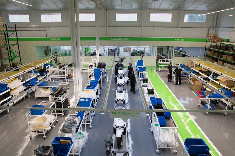 Scutum producirá 10.000 scooter eléctricos anuales 6 scutum
