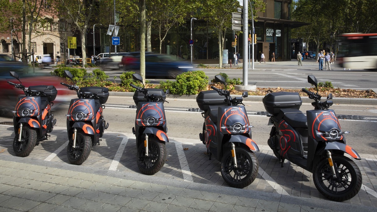 SEAT MÓ: motosharing eléctrico como complemento al automóvil 8 seatmo1