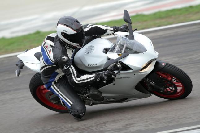 Seguro de moto para circuito: todo lo que debes saber 7 seguromotocircuito