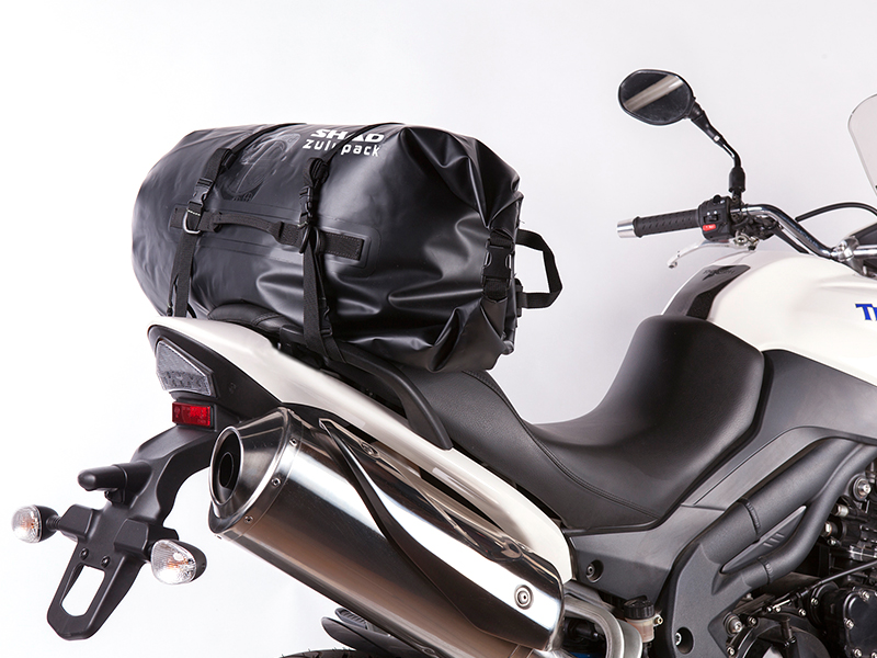 Suscríbete a nuestro canal de Youtube y gana una bolsa Shad Zulupack para tu moto 1 shad6490