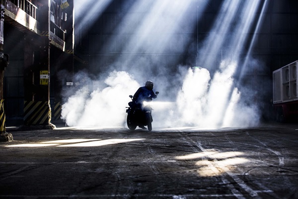 ¿Una nueva Triumph Street Triple? 1 silhouette for tease