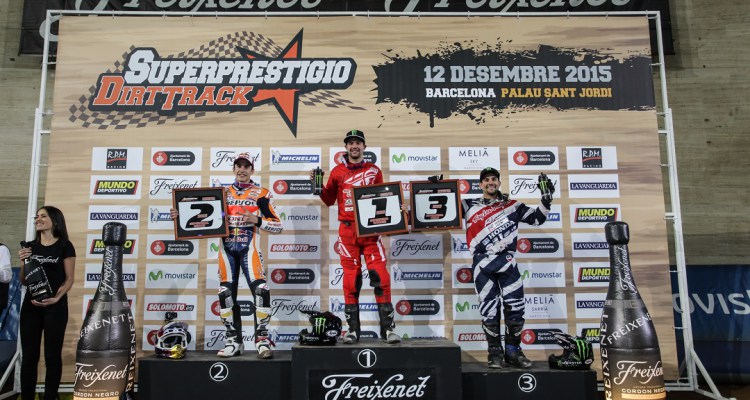 Baker y Márquez ponen el espectáculo en el Superprestigio Dirt Track 1 superprestigiosabadosb