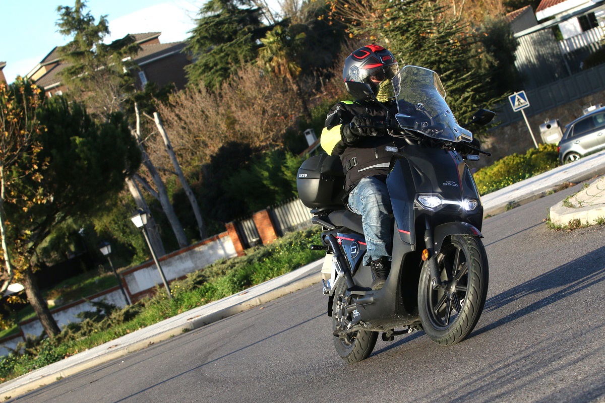 Prueba Super Soco CPX: Scooter informático 5 supersococpx 1