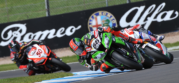 Tom Sykes reina en Donington Park con un gran doblete 1 sykesdonington
