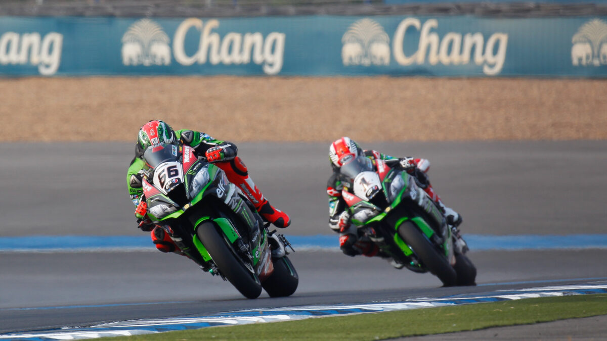 WSBK Tailandia 2016: Sykes acaba con el dominio de Rea en la 2ª manga 1 sykesganatailandiasuperbike