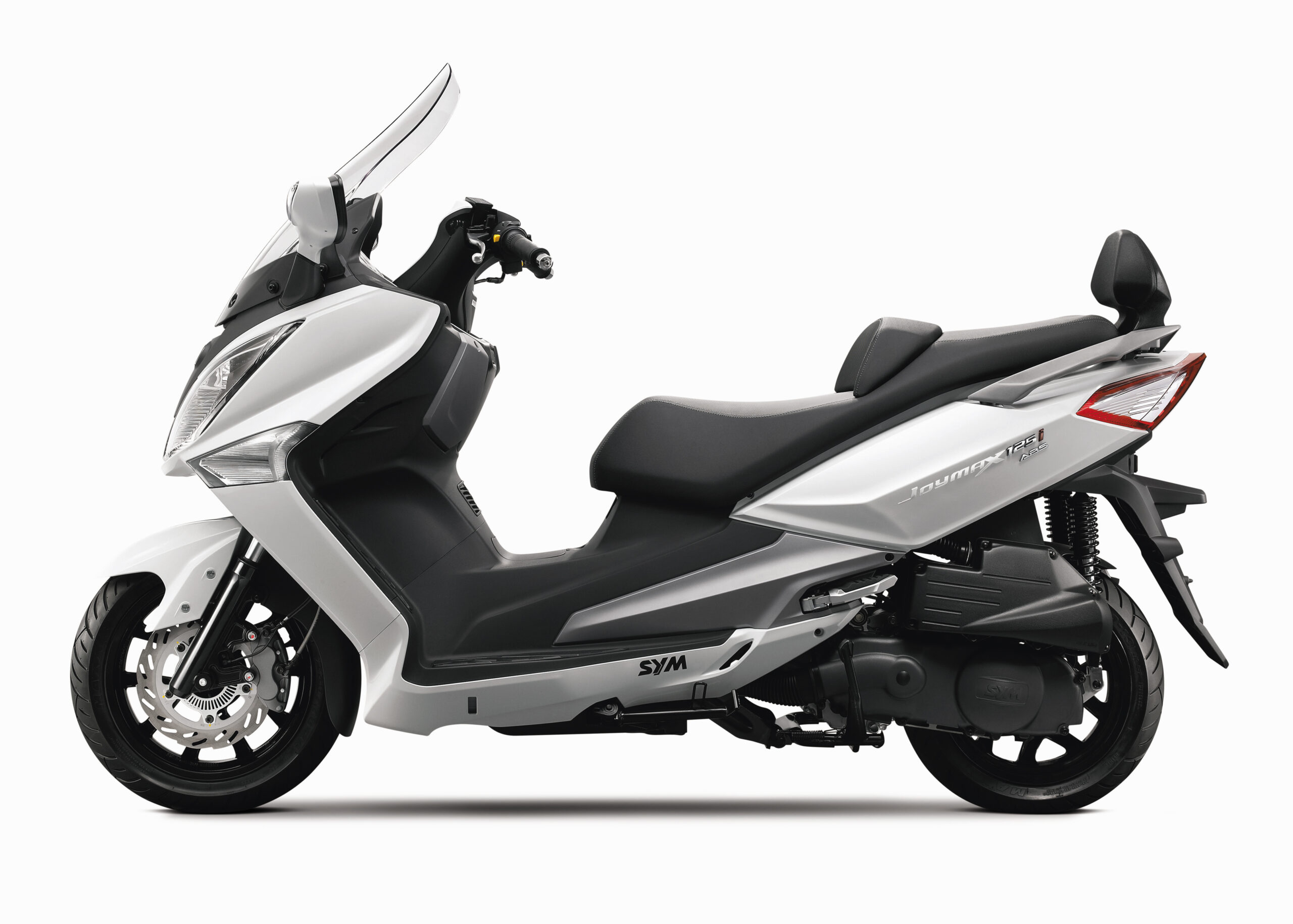 SYM lanza una promoción única para hacerte con su Joymax 1 sym joymax white scaled