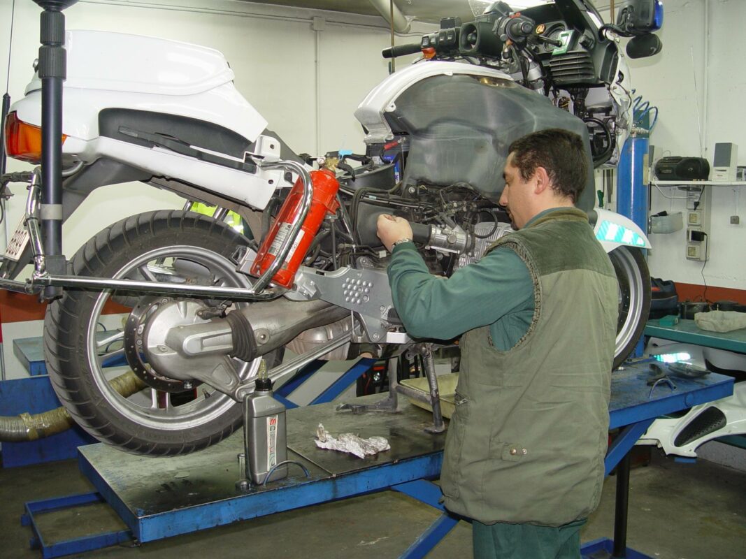 Cómo saber si tu moto tiene desgastes (frenos, líquidos, filtros...) 1 tallermecanico