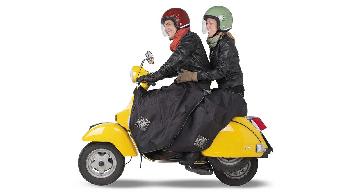Tucano Urbano propone un San Valentín de scooter y manta 1 termoscudaccion1