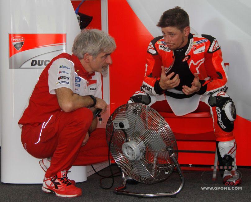 Petrucci: "Lorenzo vuela, pero Stoner también es muy rápido" 1 testmalasiamotogp 2
