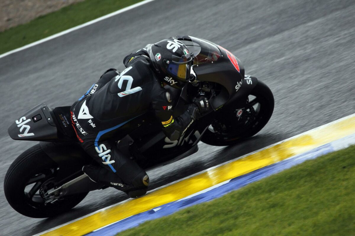 Bagnaia y Antonelli marcan los mejores tiempos bajo la lluvia 1 testmoto2