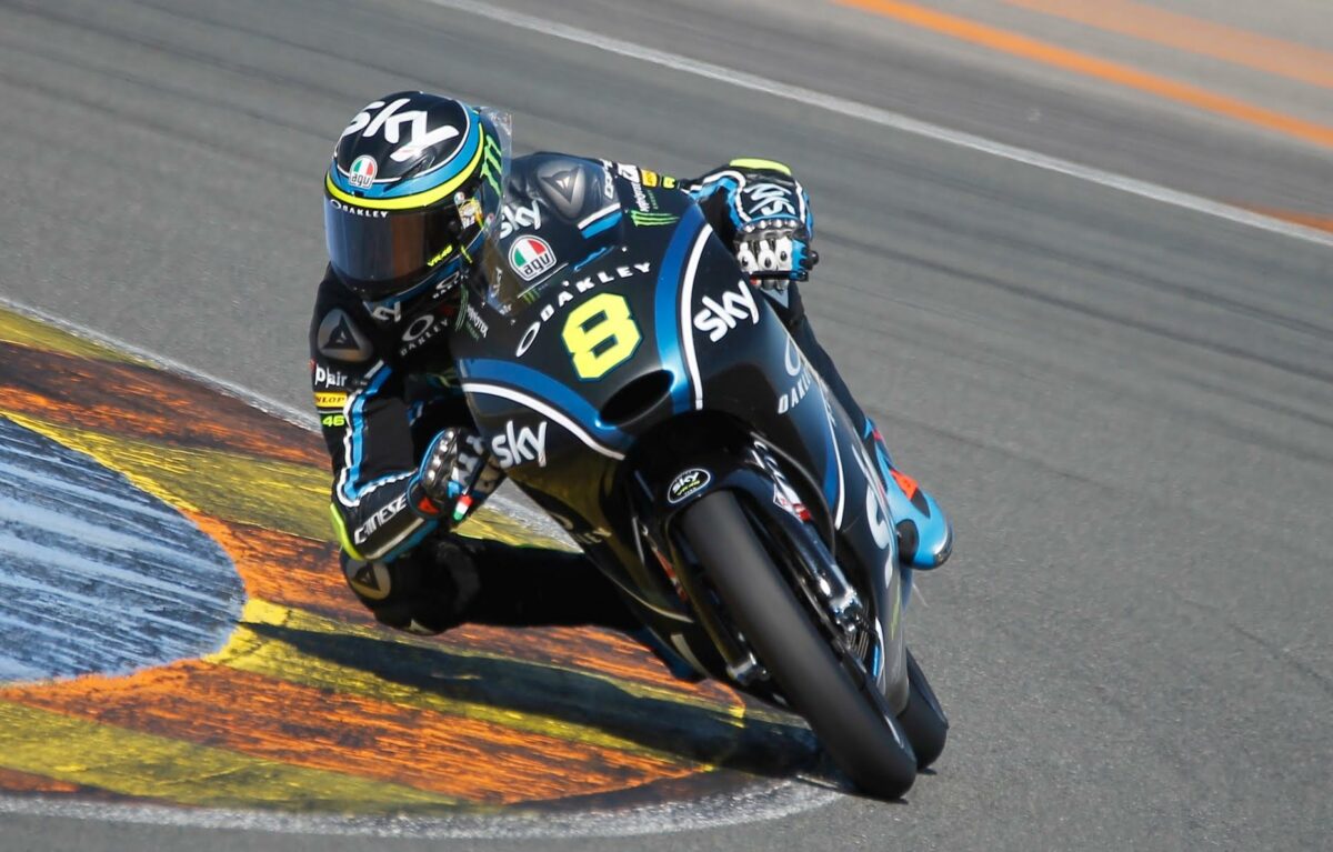 Nakagami y Bulega, los más rápidos en los test de Moto2 y Moto3 en Cheste 1 testmoto3moto2cheste