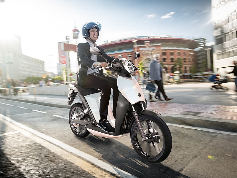 Torrot Muvi: primer vistazo al scooter eléctrico español 7 torrotmuvi1