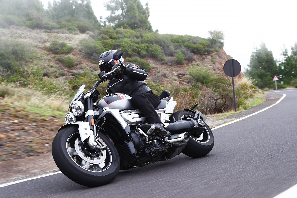 Prueba Triumph Rocket 3 R y GT: mega-todo 1 triumphrocket3