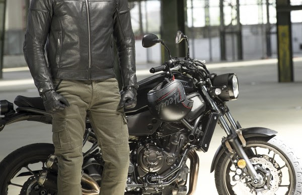 Hevik presenta sus nuevos pantalones Harbour para el motorista 1 unnamed 65